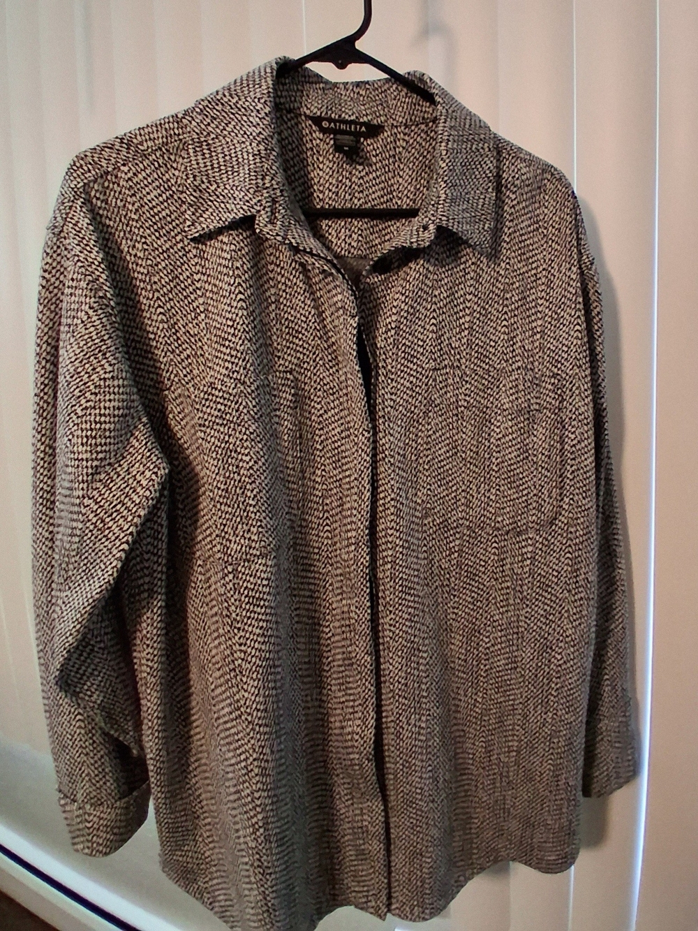 Athleta Textured Shirt Jacket in Black & White - Picture 2 of 4